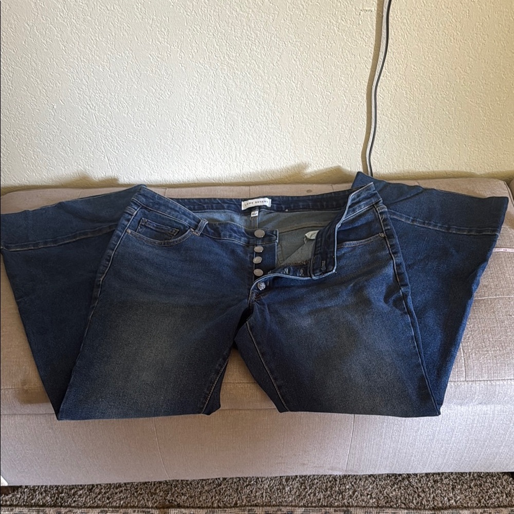 Lane Bryant Blue Flare Wide Leg Jeans with Vintage Appeal